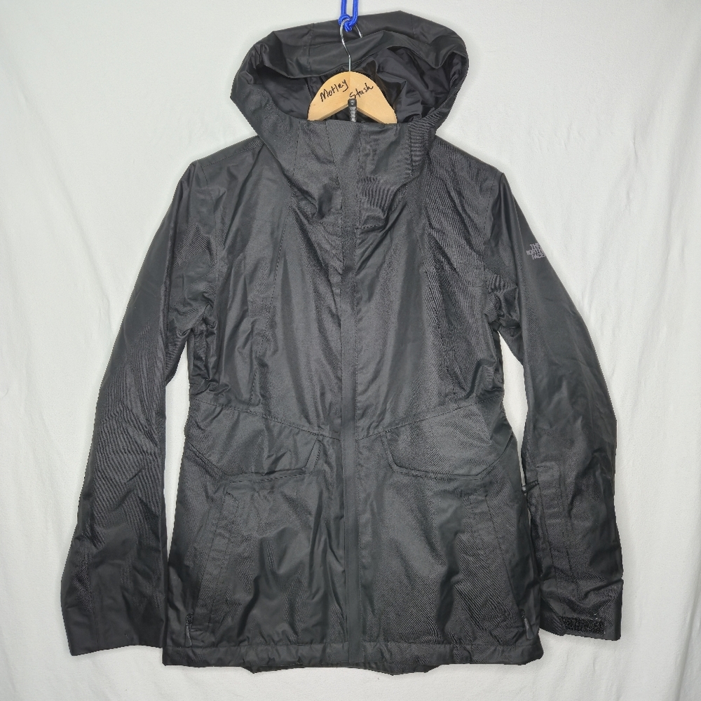 North Face Ladies Black Shell Jacket With Hood And Waist Gaiter Size Medium